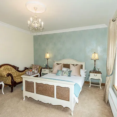 Rose Garden B&B *
